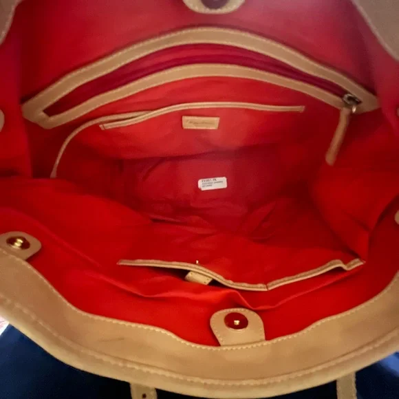 Dooney & Bourke Cream and Pink Tote Bag with Signature Pattern - Picture 5 of 5